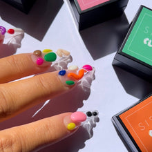 Load image into Gallery viewer, S I S S I C L A Y